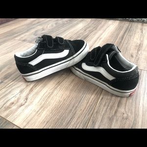 Kids Black White Vans Shoes Unisex Toddler Size 8 C